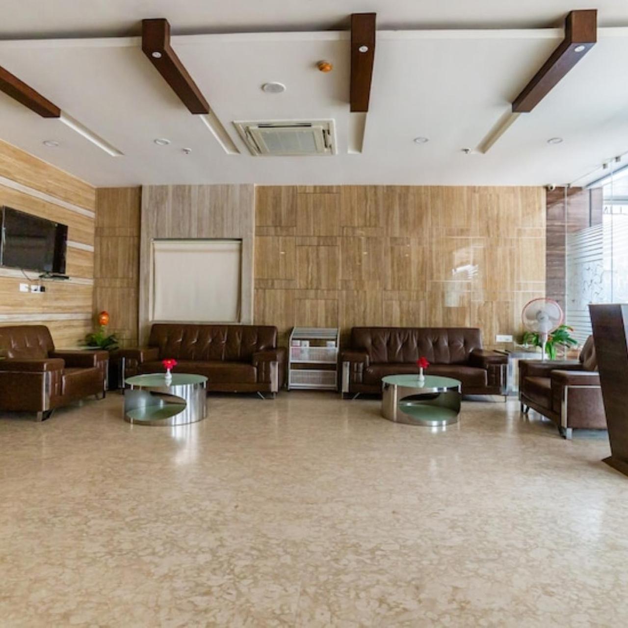 Hotel Svm Grand Medipally Hyderabad Exterior foto